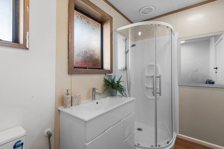 Photo of property in 73 Tauiwi Crescent, Hei Hei, Christchurch, 8042