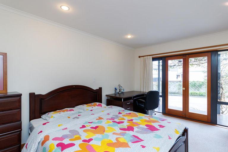 Photo of property in 40 Kilkenny Place, Fitzherbert, Palmerston North, 4410