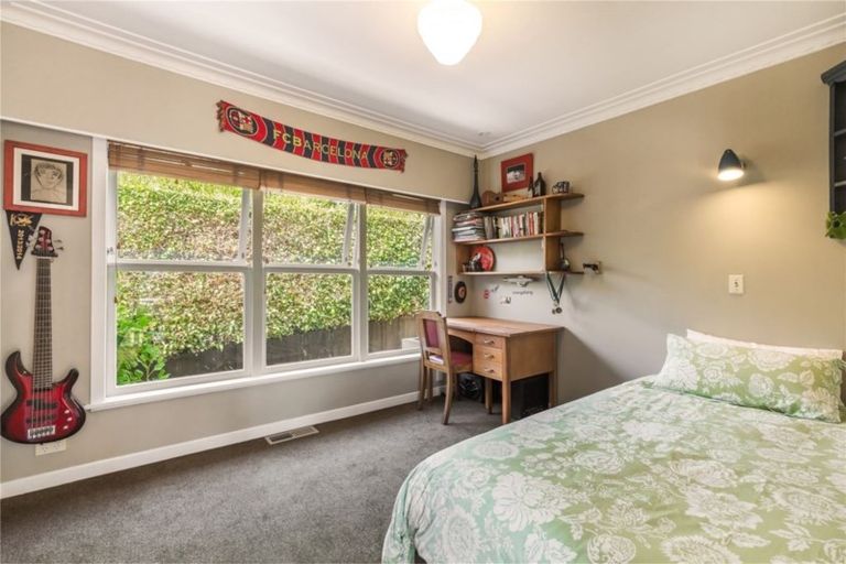Photo of property in 92d Ngataringa Road, Devonport, Auckland, 0624