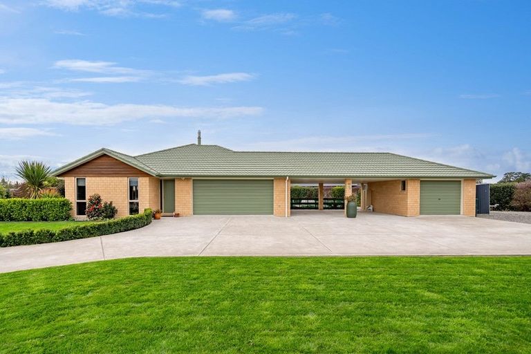 Photo of property in 24 Mill Grove, Clareville, Carterton, 5713