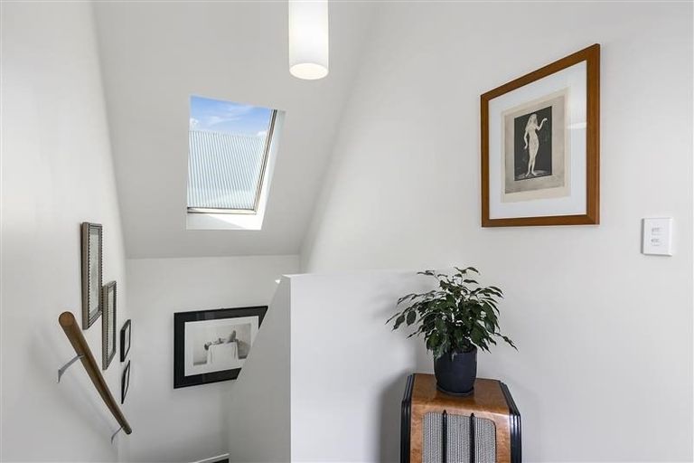 Photo of property in 65 Ludlam Street, Seatoun, Wellington, 6022