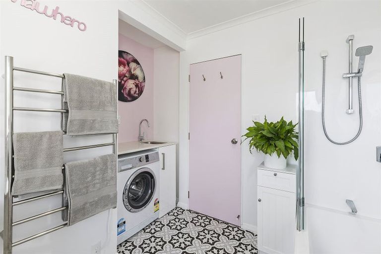 Photo of property in 43a Apple Terrace, Ranui, Porirua, 5024