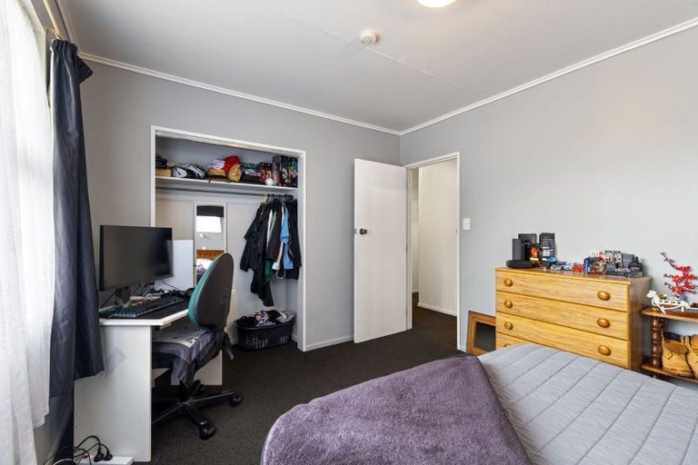 Photo of property in 6 Turakina Street, Westbrook, Palmerston North, 4412
