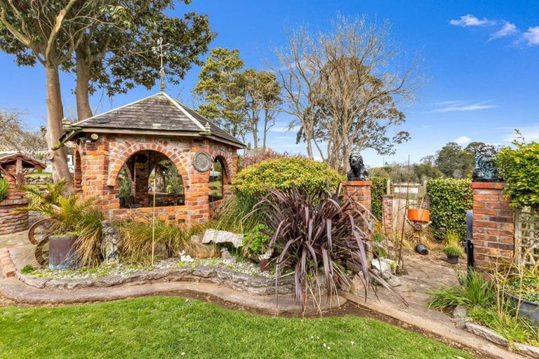 Photo of property in 17 Bridger Place, Eltham, 4322