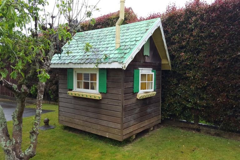 Photo of property in 75 Kesteven Avenue, Glendowie, Auckland, 1071