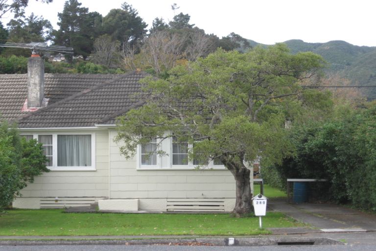 Photo of property in 280 Naenae Road, Naenae, Lower Hutt, 5011