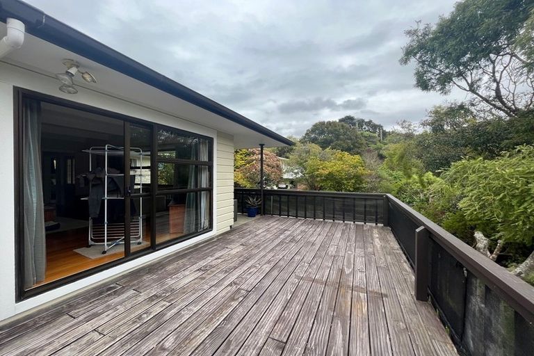Photo of property in 106 Normandale Road, Normandale, Lower Hutt, 5010