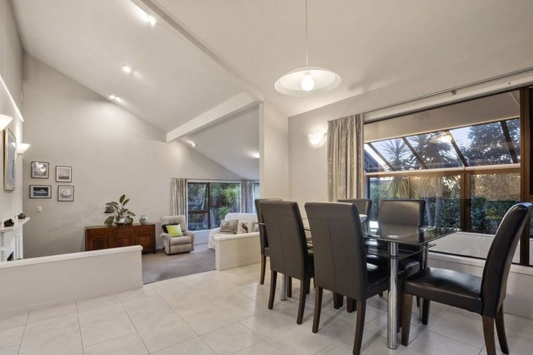 Photo of property in 28 Rahui Road, Greenhithe, Auckland, 0632