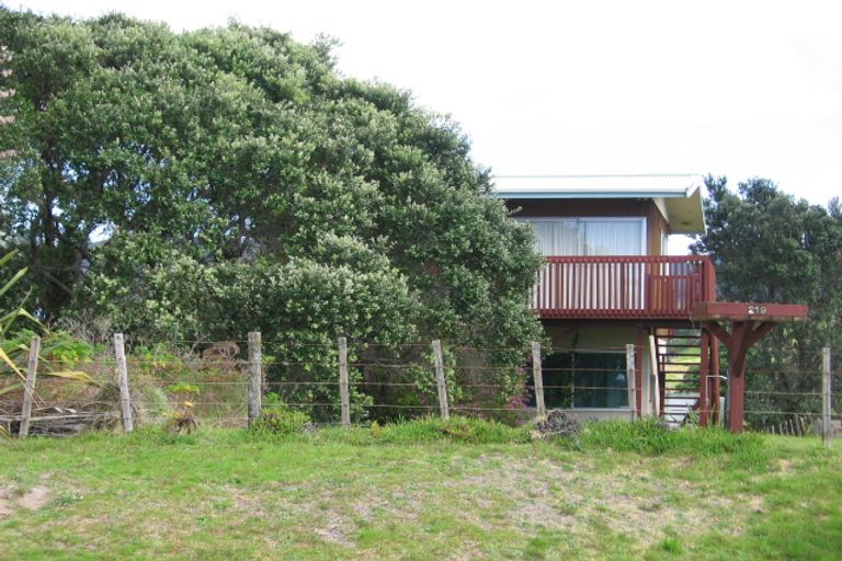 Photo of property in 219 Mangakahia Drive, Whangapoua, Coromandel, 3582