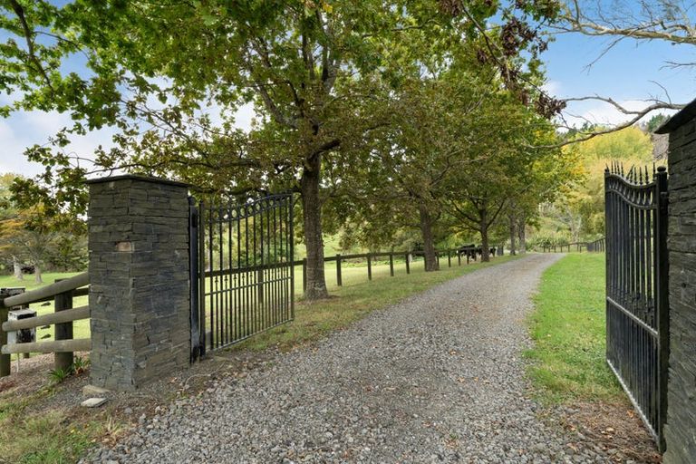 Photo of property in 894 Horseshoe Bush Road, Waitoki, Kaukapakapa, 0871