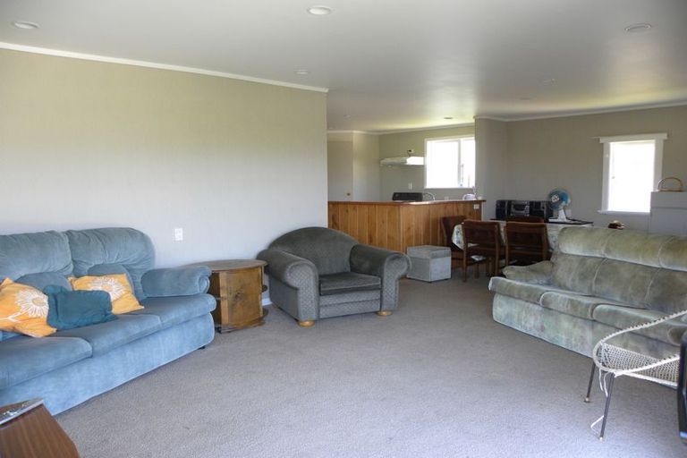 Photo of property in 12 Tahuna Avenue, Raglan, 3225