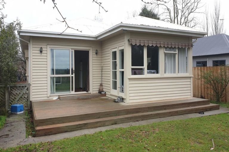 Photo of property in 18 High Street, Kirwee, Darfield, 7571