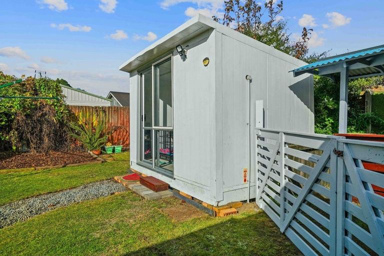 Photo of property in 41 Kathleen Crescent, Hornby, Christchurch, 8042