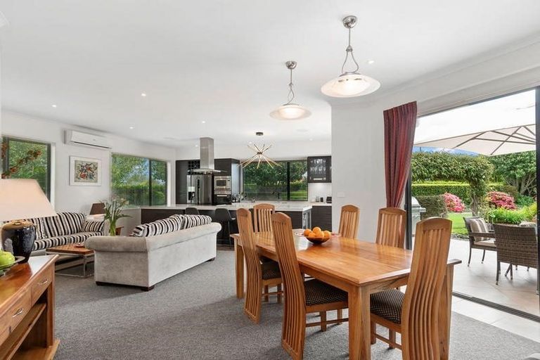 Photo of property in 6 Jason Place, Pyes Pa, Tauranga, 3112