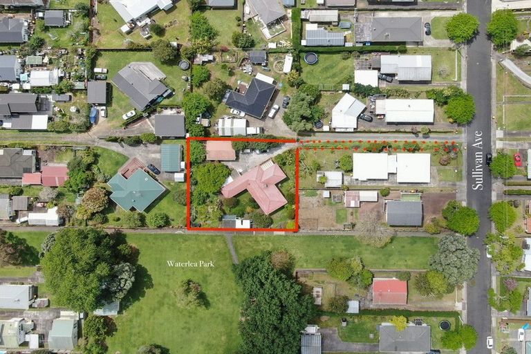 Photo of property in 25 Sullivan Avenue, Mangere Bridge, Auckland, 2022