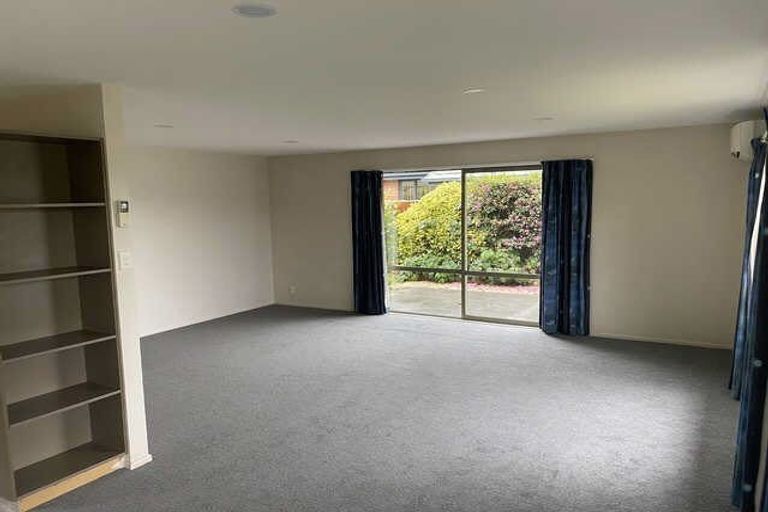 Photo of property in 28 Dufek Crescent, Wigram, Christchurch, 8042