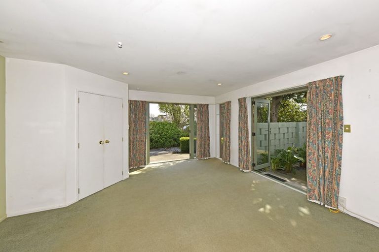 Photo of property in 88 Grahams Road, Burnside, Christchurch, 8041