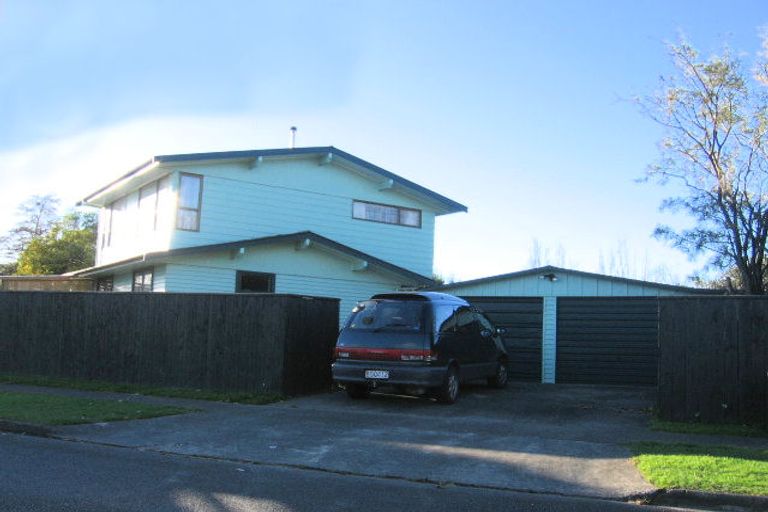 Photo of property in 4 Venus Way, Milson, Palmerston North, 4414