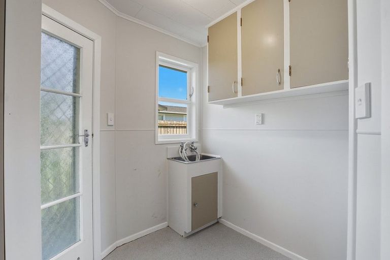 Photo of property in 41 Toru Road, Paraparaumu Beach, Paraparaumu, 5032