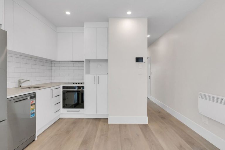 Photo of property in 105/25 Potter Avenue, Northcote, Auckland, 0627