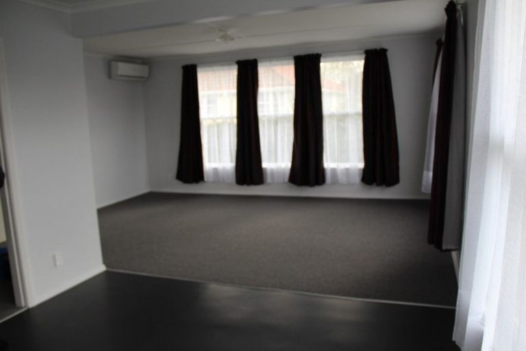 Photo of property in 11 Thames Street, Roslyn, Palmerston North, 4414