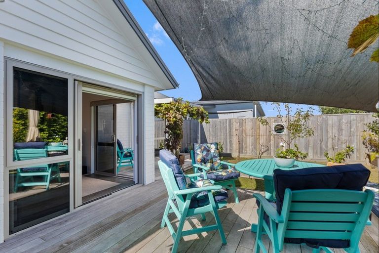 Photo of property in 104 Coast Boulevard, Papamoa Beach, Papamoa, 3118