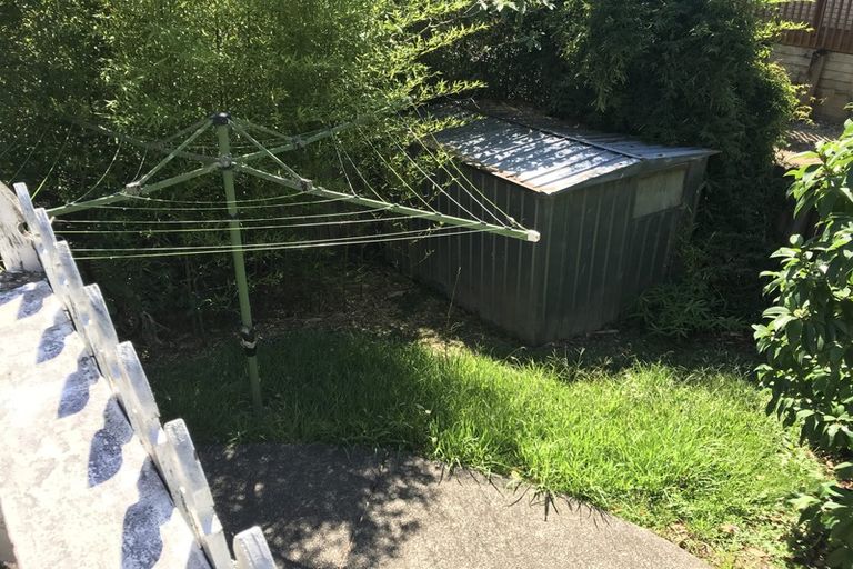 Photo of property in 21 Oteha Valley Road, Northcross, Auckland, 0632