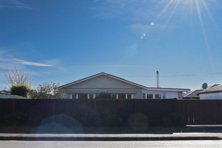 Photo of property in 316 Waterloo Road, Islington, Christchurch, 8042