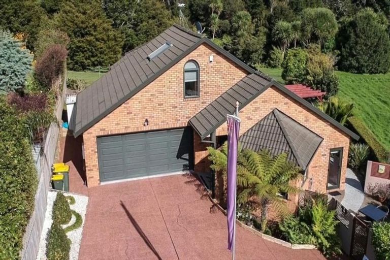 Photo of property in 5 Pigeonwood Lane, Albany, Auckland, 0632