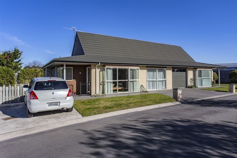 Photo of property in Rivertown Villas, 150 Williams Street, Kaiapoi, 7630