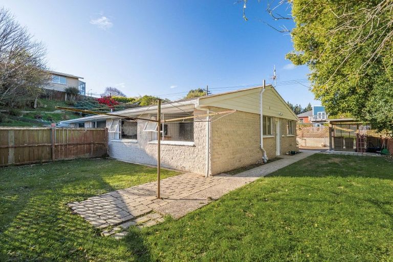 Photo of property in 2a Runciman Street, Green Island, Dunedin, 9018