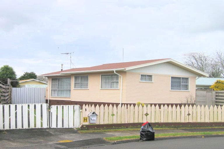 Photo of property in 17 Margaret Place, Deanwell, Hamilton, 3206