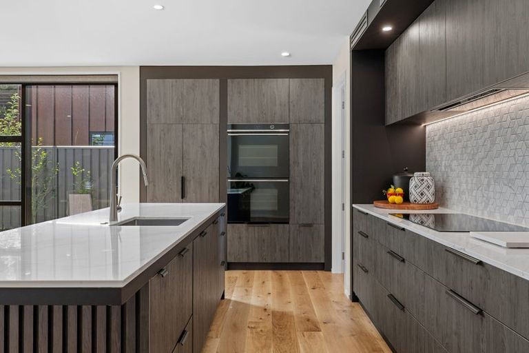 Photo of property in 22a Wroxton Terrace, Merivale, Christchurch, 8014