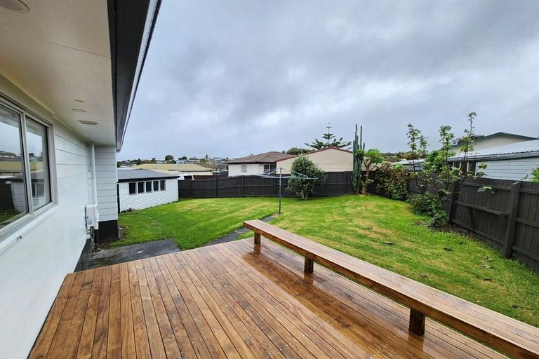 Photo of property in 8 Pulman Place, Clover Park, Auckland, 2019