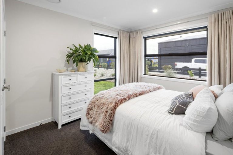 Photo of property in 21 Delta Way, Te Kowhai, Hamilton, 3288