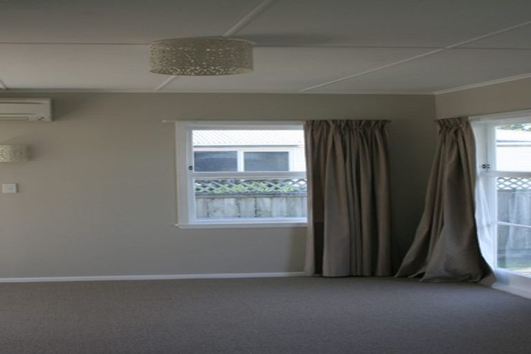 Photo of property in 35 Corlett Street, Utuhina, Rotorua, 3015