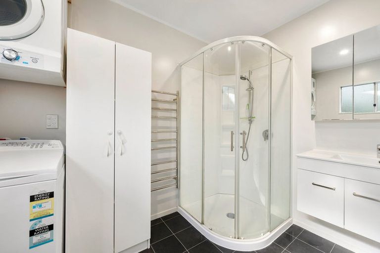 Photo of property in 14b Ngarimu Grove, Ngaio, Wellington, 6035