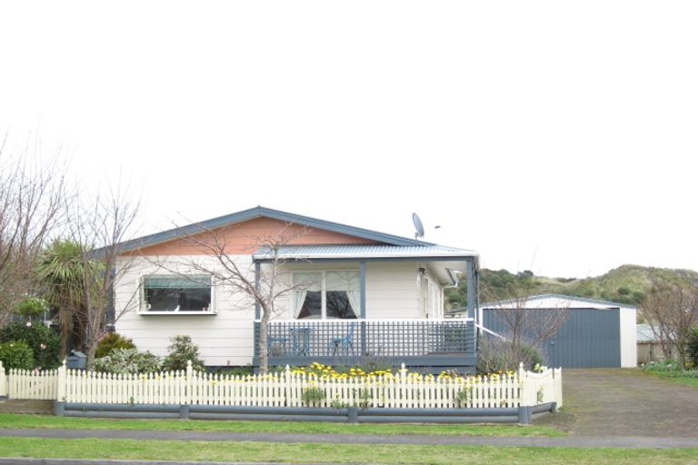 Photo of property in 24 Meade Place, Bell Block, New Plymouth, 4312