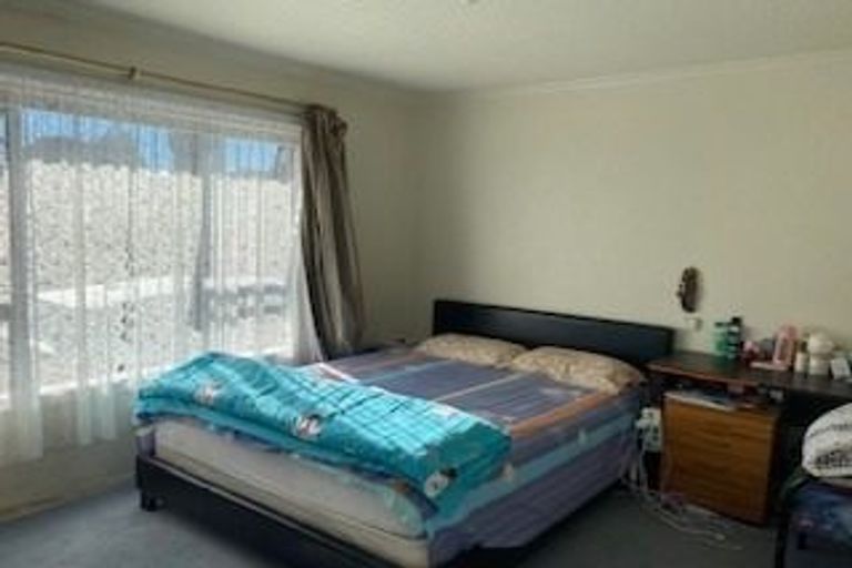 Photo of property in 19 Greenhurst Street, Sockburn, Christchurch, 8042