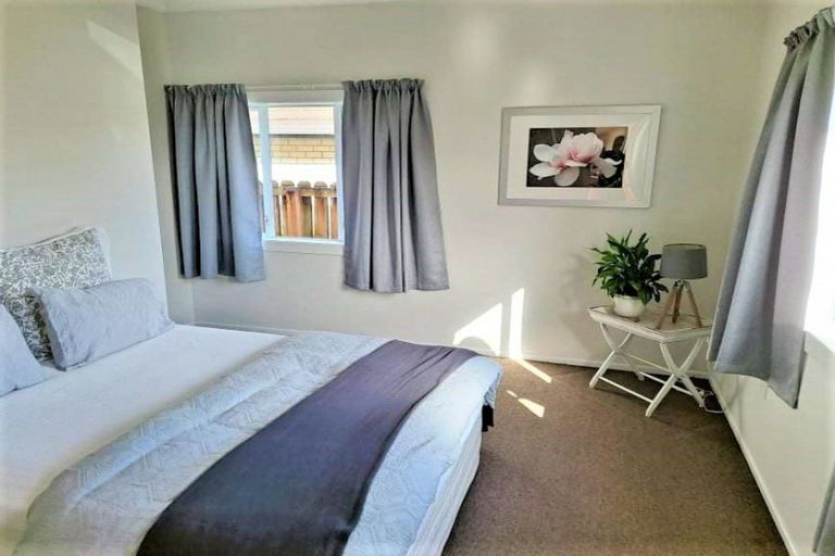 Photo of property in 18 Valley Road, Pukekohe, 2120