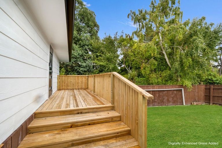 Photo of property in 9 Guernsey Place, Fitzherbert, Palmerston North, 4410