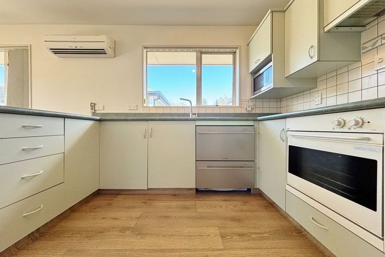 Photo of property in 470 Innes Road, Mairehau, Christchurch, 8052