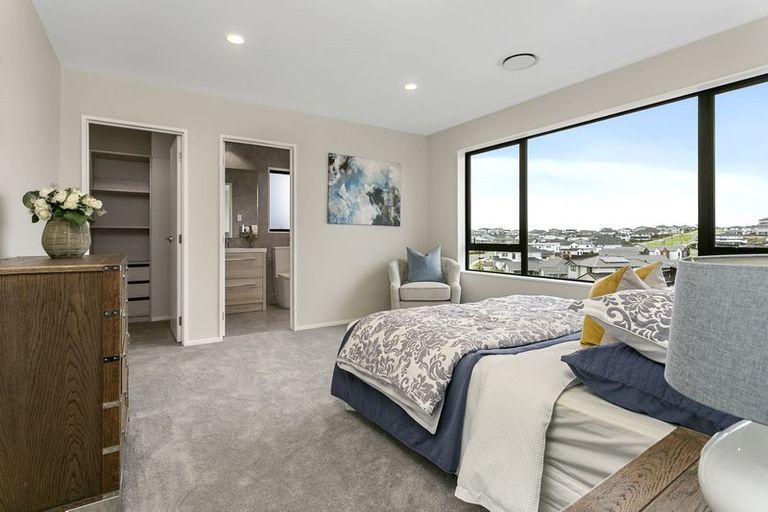 Photo of property in 47 Colonial Drive, Silverdale, 0932