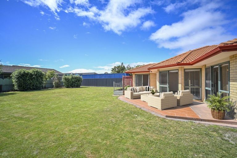 Photo of property in 17 Amanda Place, Mayfair, Hastings, 4122