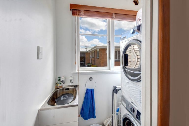 Photo of property in 33 Beaumaris Street, Outram, 9019