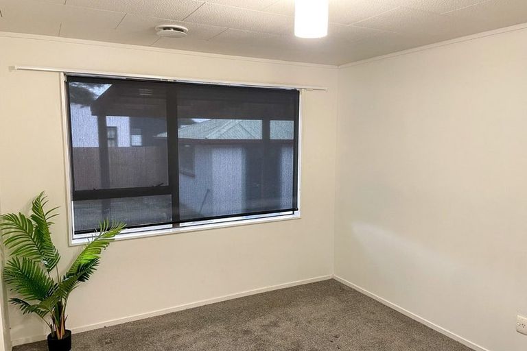 Photo of property in 102a Amyes Road, Hornby, Christchurch, 8042