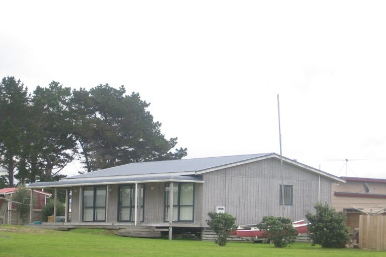 Photo of property in 110 Kauri Crescent, Matarangi, Whitianga, 3592