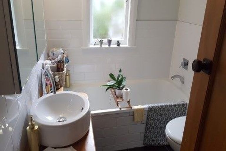 Photo of property in 173 Hinemoa Street, Birkenhead, Auckland, 0626