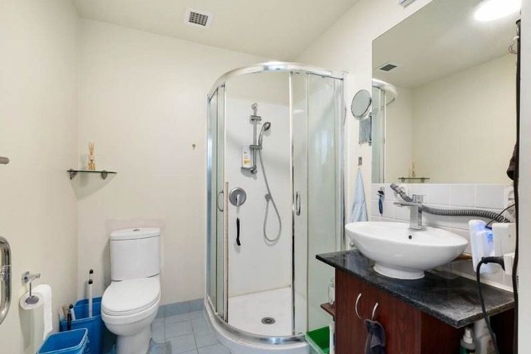 Photo of property in 5j/17 Crown Lynn Place, New Lynn, Auckland, 0600