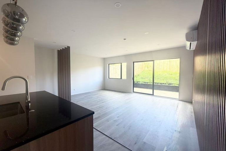 Photo of property in 22 Piringa Road, Pukekohe, 2120